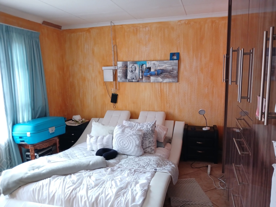 3 Bedroom Property for Sale in Tlhabane West North West